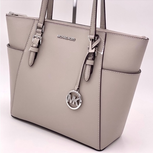 Michael Kors Charlotte
Satchel Shoulder Bag Grey - Picture 1 of 9